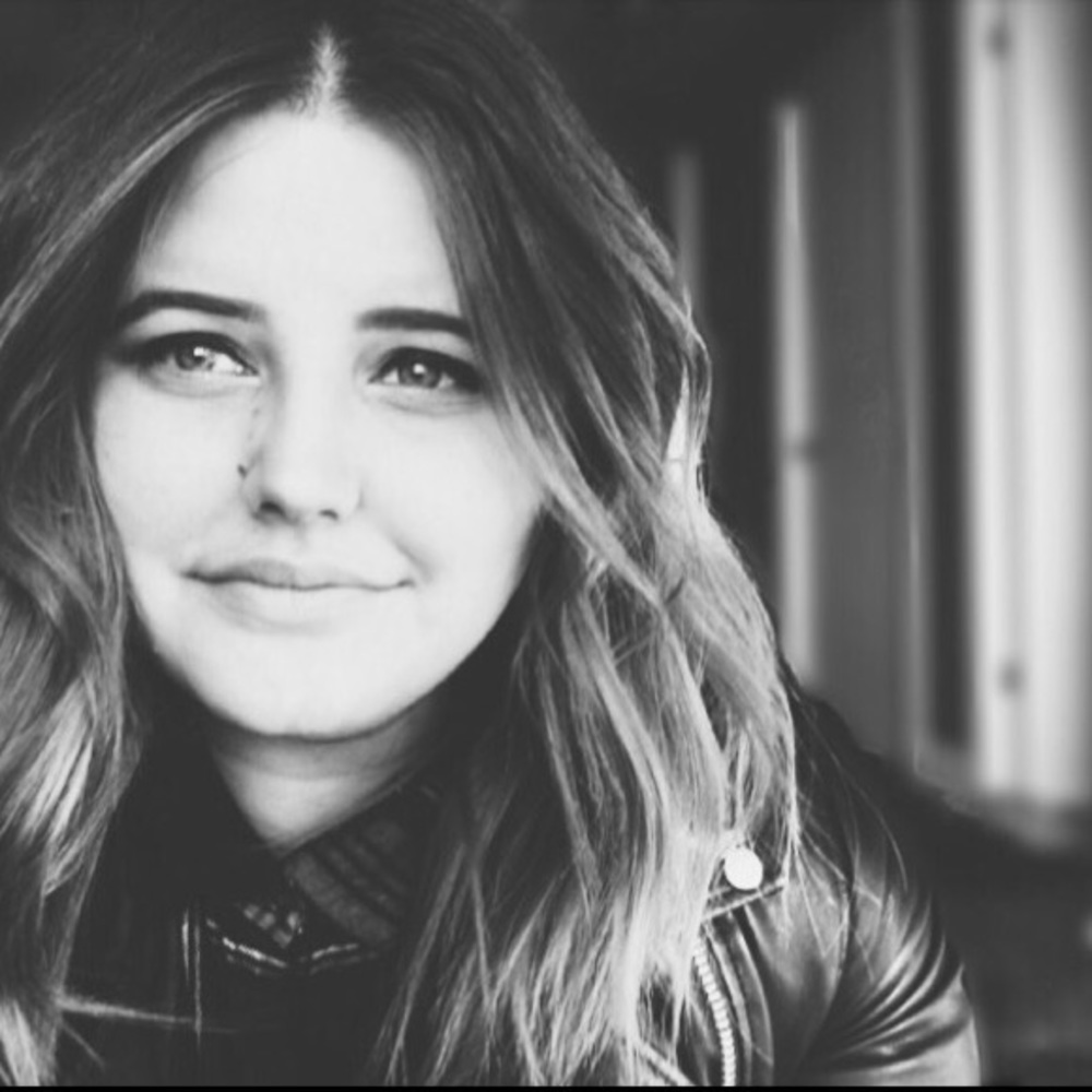 Meet your Posher, Jenna